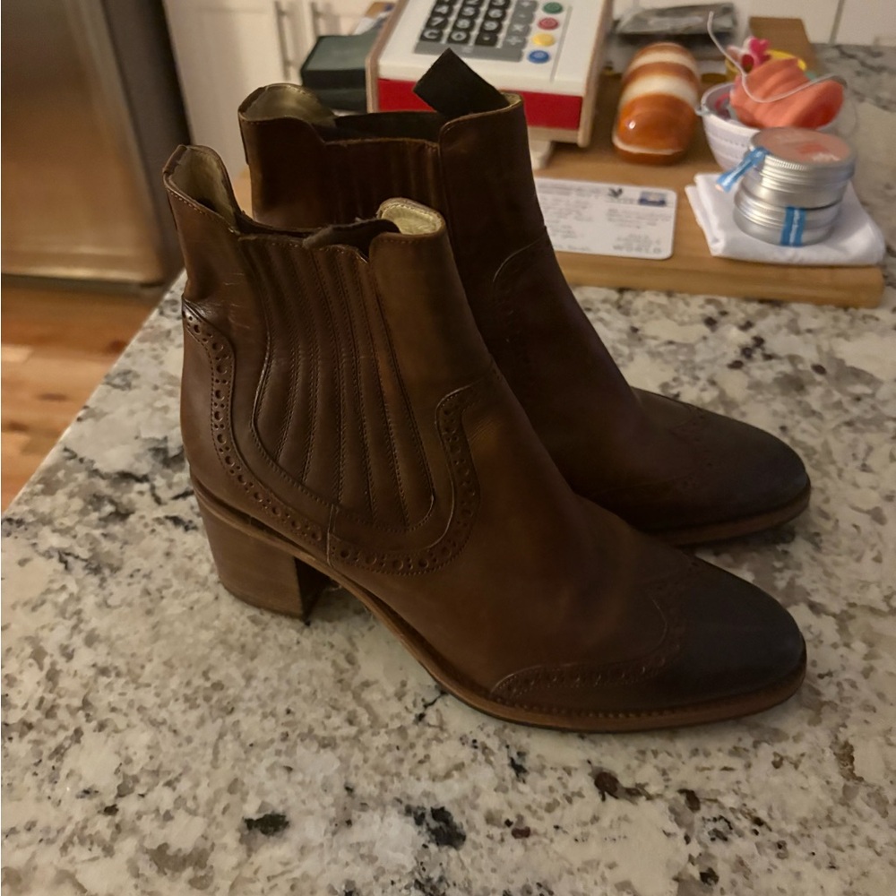 Angela Scott Leather Brown Boots